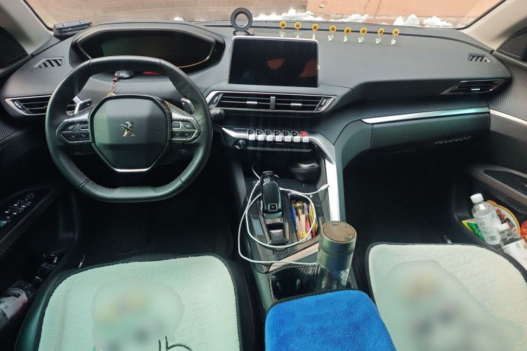 Used Peugeot 4008 2019 400THP First Edition Center Console