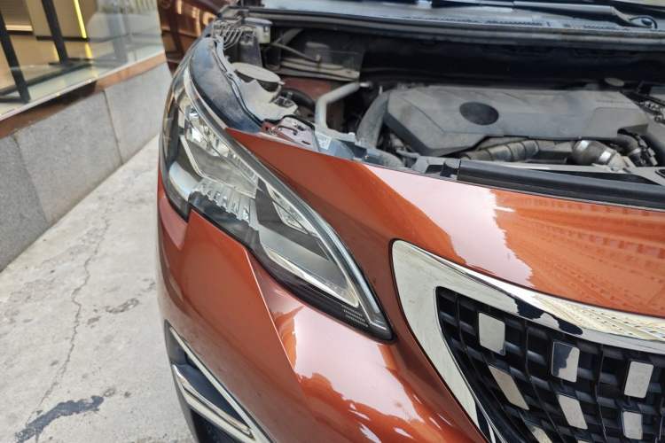 Used Peugeot 4008 2019 Revised Version 360THP – First Edition Right Front Headlight