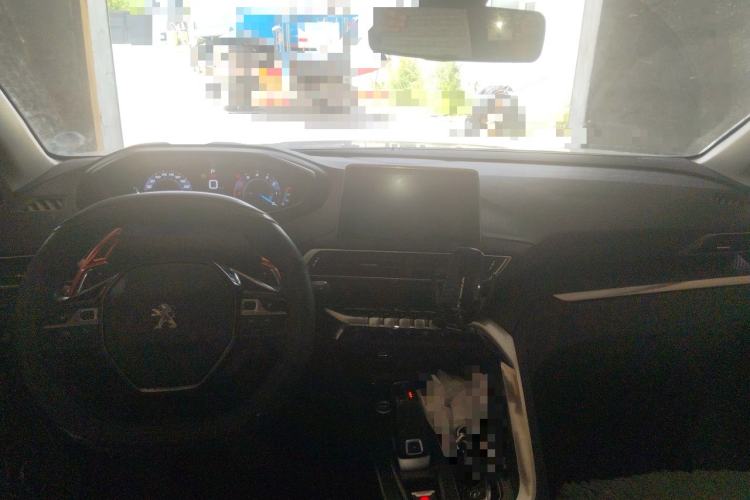 Used Peugeot 4008 2019 350THP First Edition Center Console