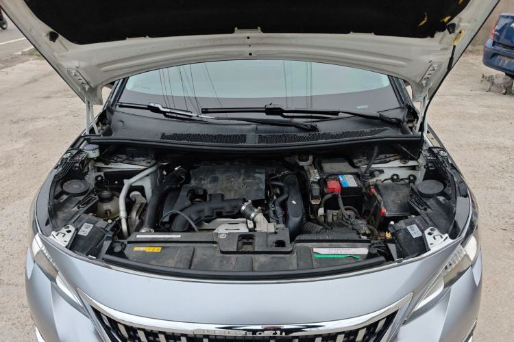 Used Peugeot 4008 2019 350THP First Edition Engine Bay