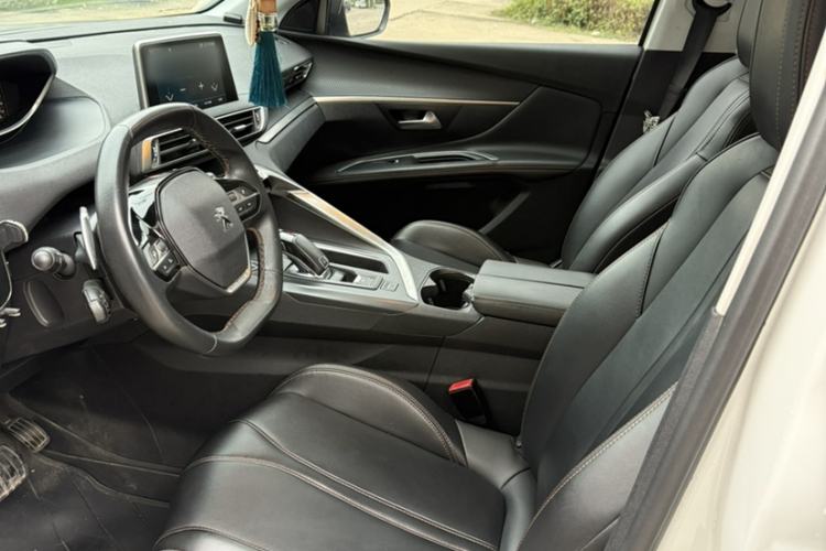 Used Peugeot 4008 2019 350THP First Edition Interior 6