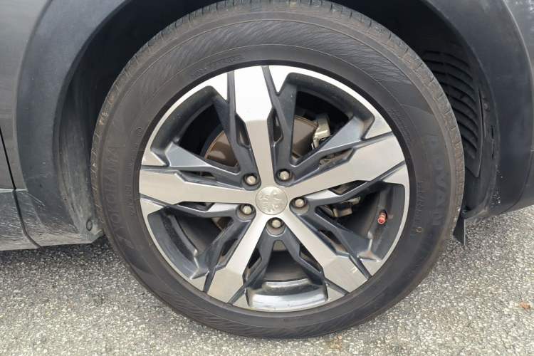 Used Peugeot 4008 2019 360THP First Edition Right Front Wheel Hub