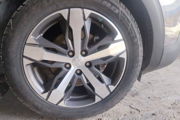 Used Peugeot 4008 2019 350THP First Edition Right Front Wheel Hub