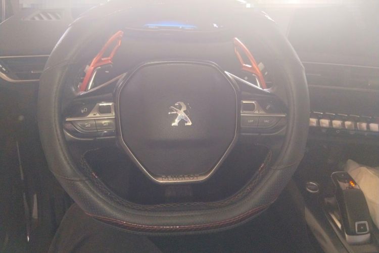 Used Peugeot 4008 2019 350THP First Edition Steering Wheel