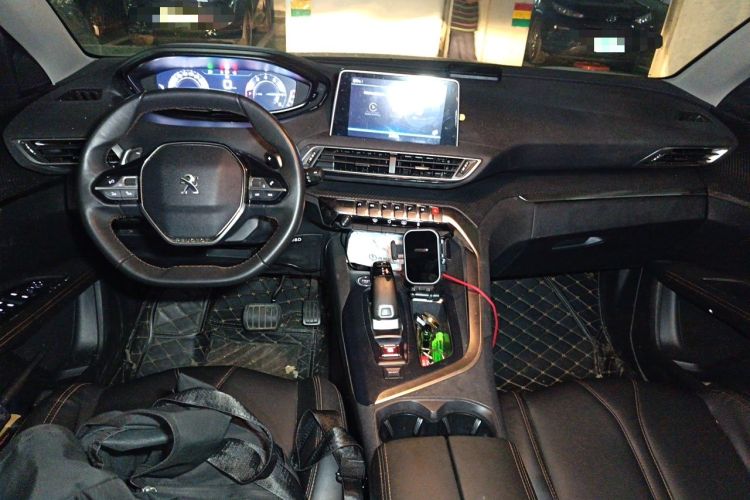 Used Peugeot 4008 2019 Revised Version 360THP – First Edition Center Console