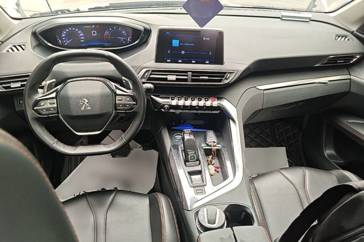 Used Peugeot 4008 2019 350THP First Edition Center Console