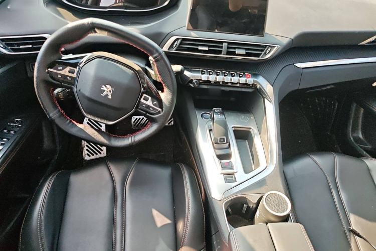 Used Peugeot 4008 2019 360THP First Edition Center Console