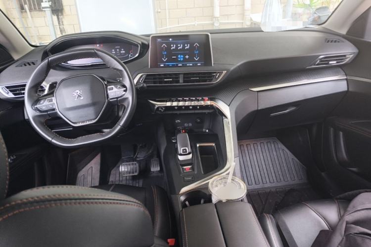 Used Peugeot 4008 2019 360THP First Edition Center Console