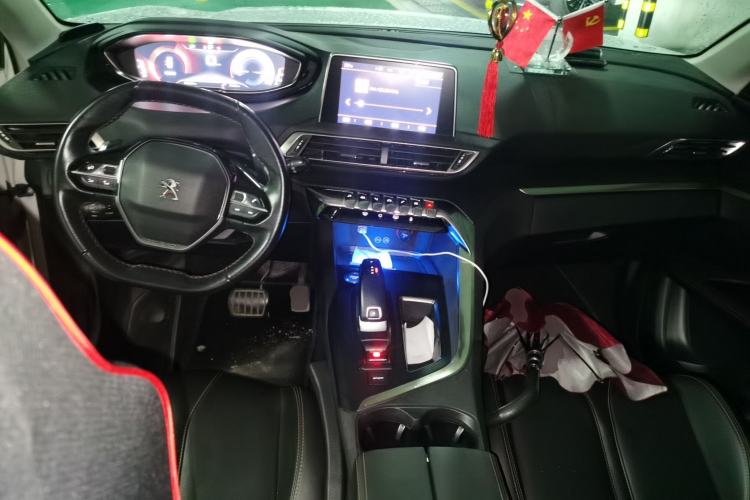 Used Peugeot 4008 2019 360THP First Edition Center Console