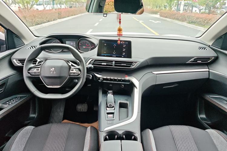 Used Peugeot 4008 2019 Revised Version 360THP Leading Edition Center Console