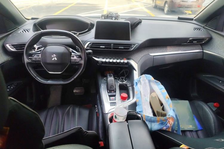 Used Peugeot 4008 2019 380THP Excellence Edition Center Console