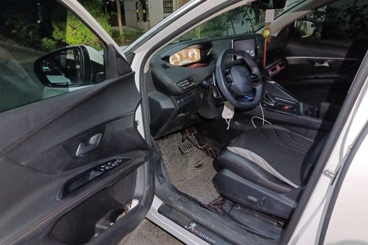 Used Peugeot 4008 2019 360THP First Edition Driver Seat