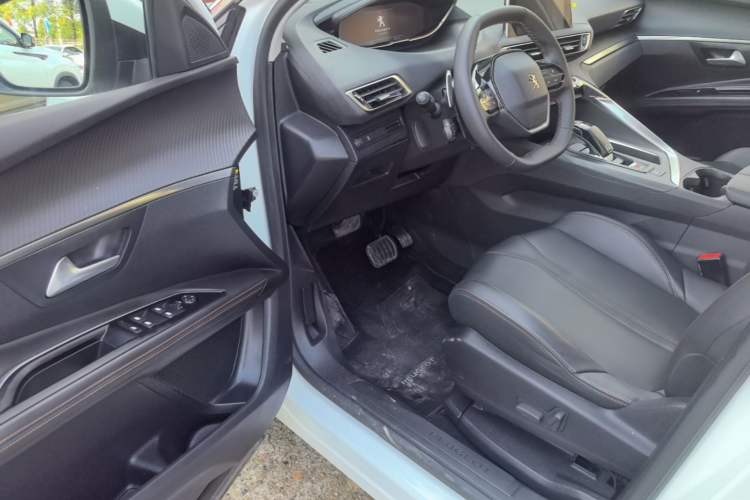 Used Peugeot 4008 2019 350THP First Edition Driver Seat
