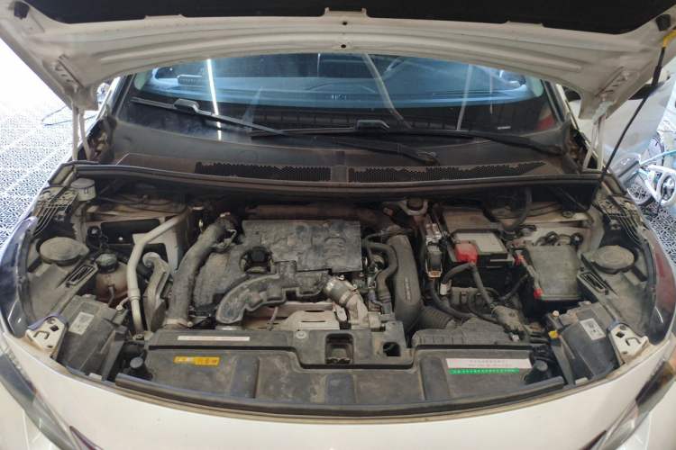 Used Peugeot 4008 2019 350THP First Edition Engine Bay