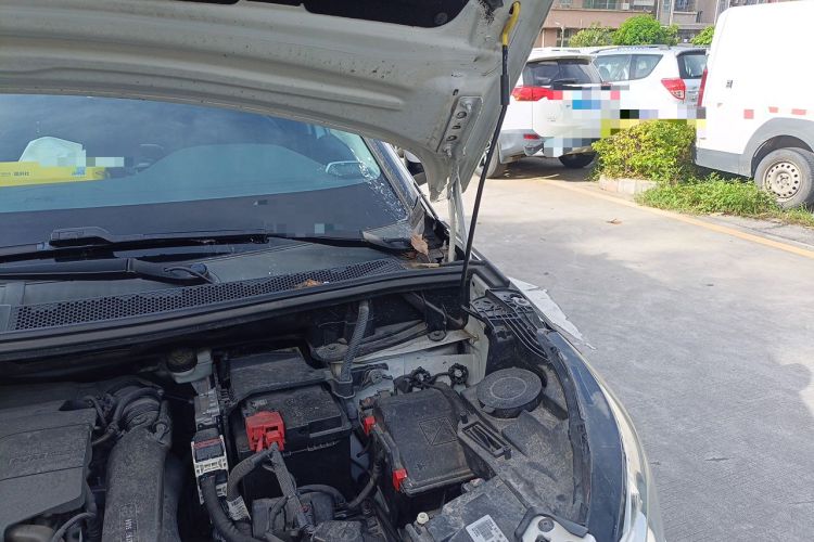 Used Peugeot 4008 2019 360THP First Edition Engine Bay Left