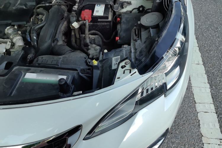 Used Peugeot 4008 2019 350THP First Edition Engine Bay Left