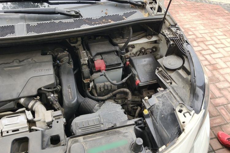 Used Peugeot 4008 2019 Revised Version 360THP – First Edition Engine Bay Left