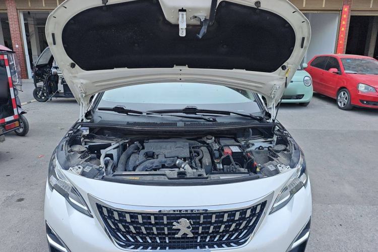 Used Peugeot 4008 2019 350THP First Edition Engine Bay