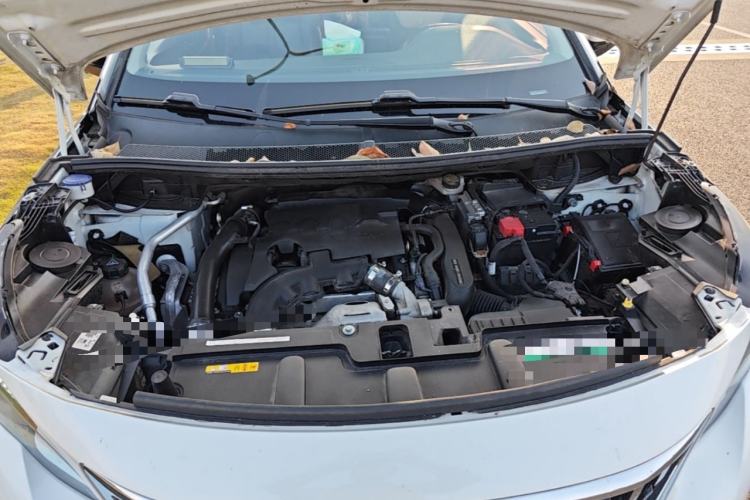 Used Peugeot 4008 2019 350THP First Edition Engine Bay
