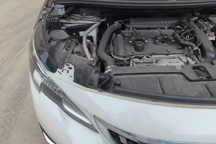 Used Peugeot 4008 2019 360THP First Edition Engine Bay Right