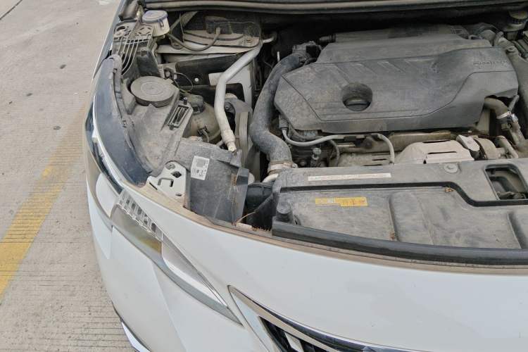 Used Peugeot 4008 2019 360THP First Edition Engine Bay Right