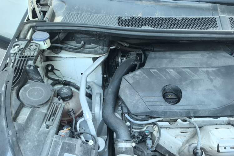Used Peugeot 4008 2019 Revised Version 360THP Leading Edition Engine Bay Right