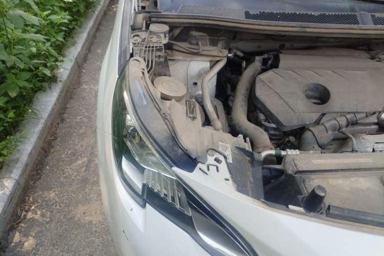 Used Peugeot 4008 2019 Revised Version 360THP Leading Edition Engine Bay Right