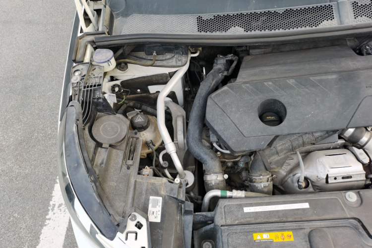 Used Peugeot 4008 2019 Revised Version 360THP – First Edition Engine Bay Right