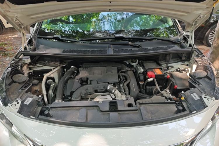 Used Peugeot 4008 2019 350THP First Edition Engine Bay