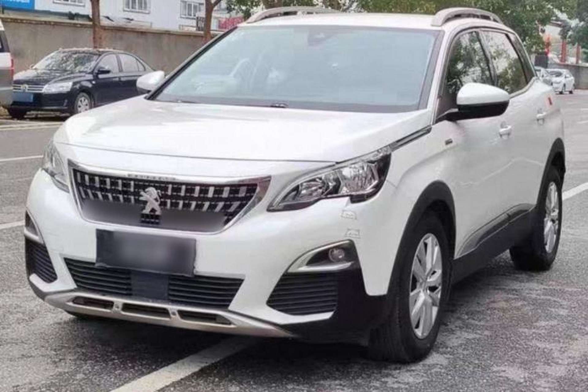 Used Peugeot 4008 2019 350THP Leading Edition Front Left 45 Deg