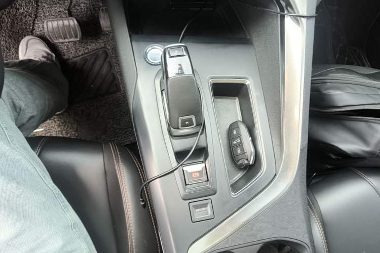 Used Peugeot 4008 2019 350THP First Edition Gear Lever