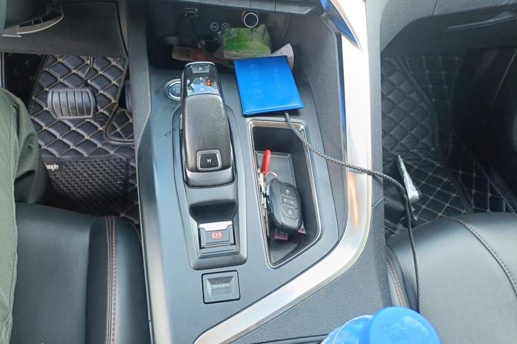 Used Peugeot 4008 2019 360THP First Edition Gear Lever