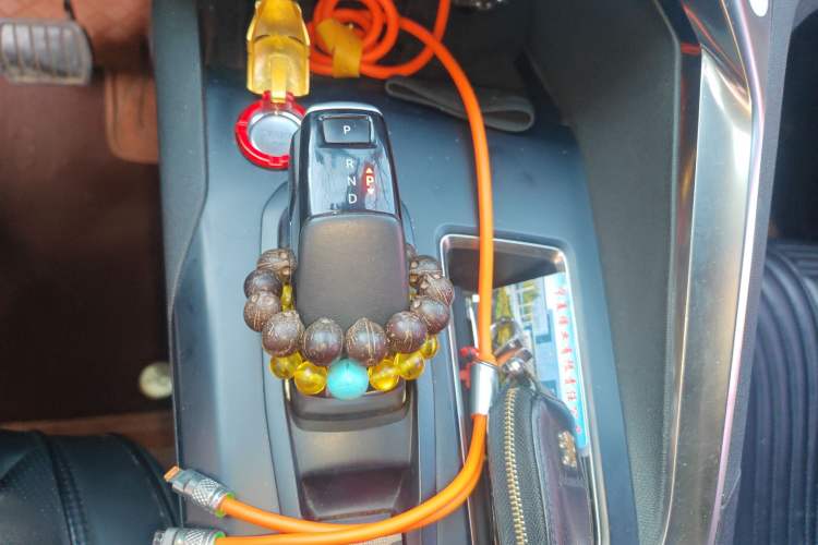 Used Peugeot 4008 2019 350THP First Edition Gear Lever