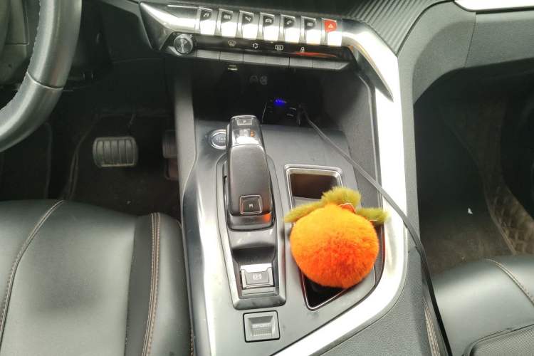 Used Peugeot 4008 2019 350THP First Edition Gear Lever