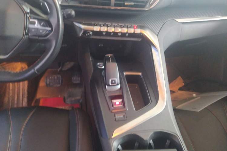 Used Peugeot 4008 2019 360THP First Edition Gear Lever