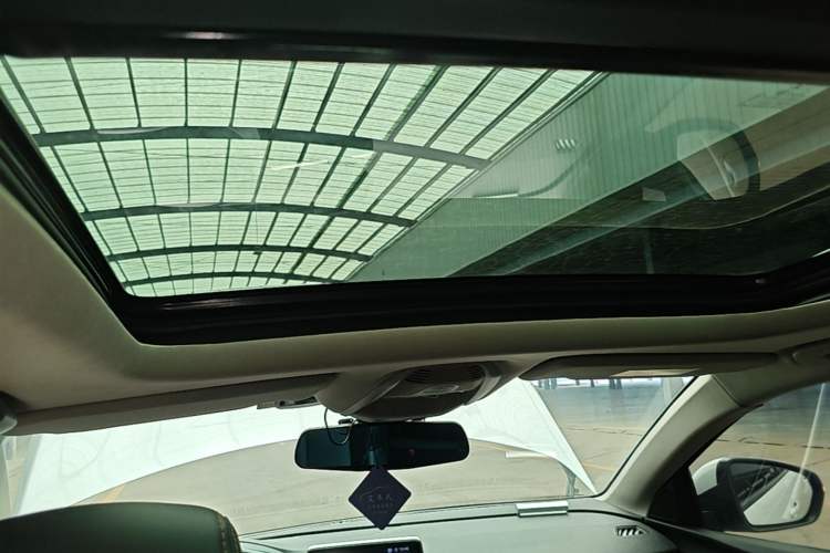 Used Peugeot 4008 2019 350THP First Edition Headliner