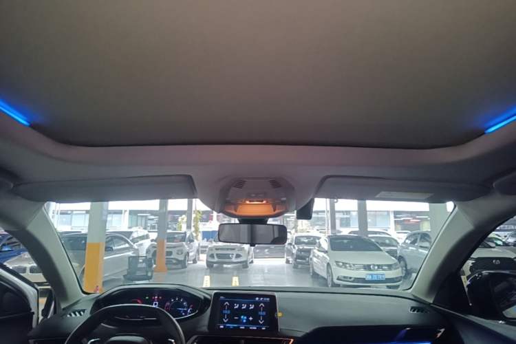 Used Peugeot 4008 2019 360THP BLACKPACK Obsidian Edition Headliner