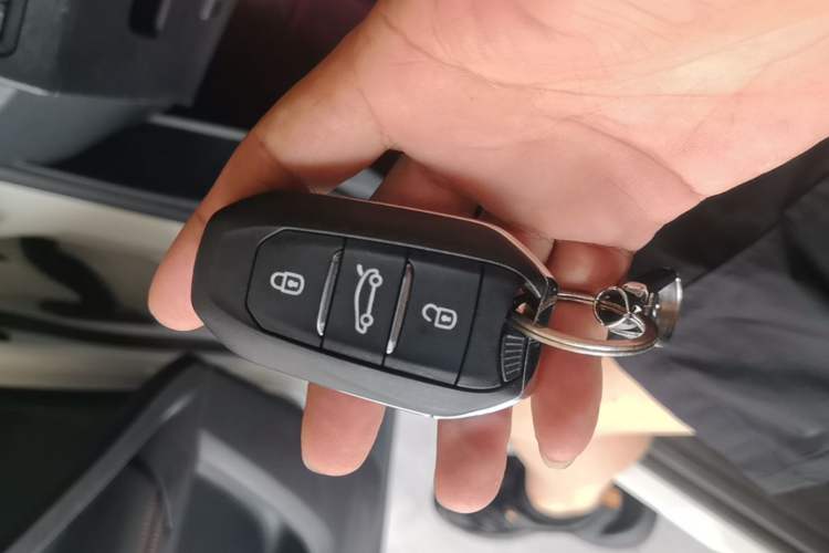 Used Peugeot 4008 2019 Revised Version 360THP – First Edition Interior 1
