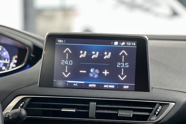 Used Peugeot 4008 2019 Revised Version 360THP – First Edition Interior 10