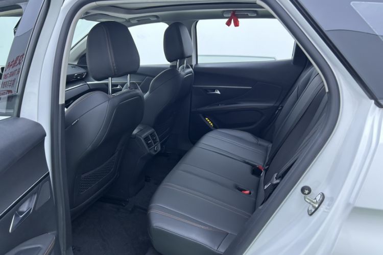 Used Peugeot 4008 2019 Revised Version 360THP – First Edition Interior 3