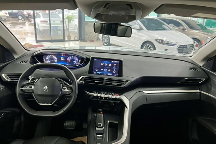 Used Peugeot 4008 2019 Revised Version 360THP – First Edition Interior 4