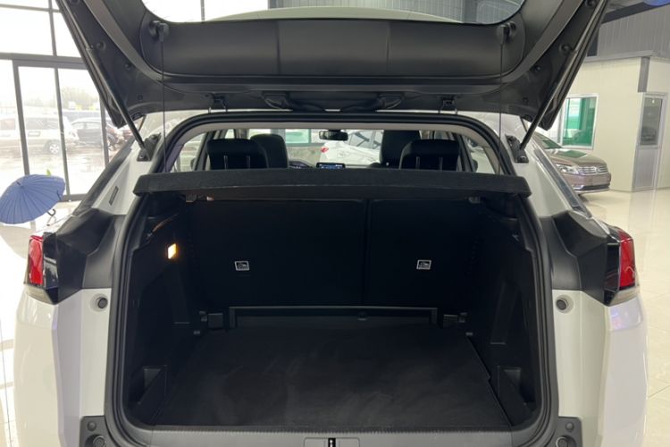 Used Peugeot 4008 2019 Revised Version 360THP – First Edition Interior 5
