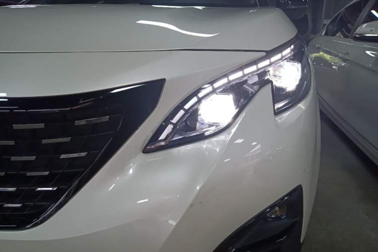 Used Peugeot 4008 2019 360THP BLACKPACK Obsidian Edition Left Front Headlight