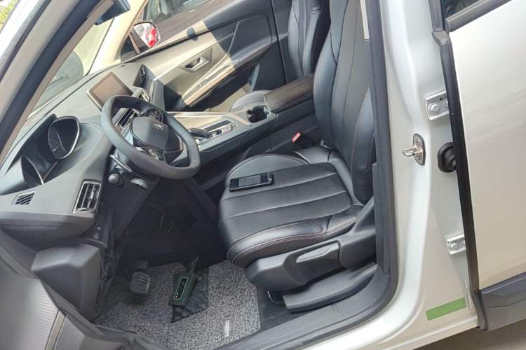 Used Peugeot 4008 2019 350THP Leading Edition Left Front Seat