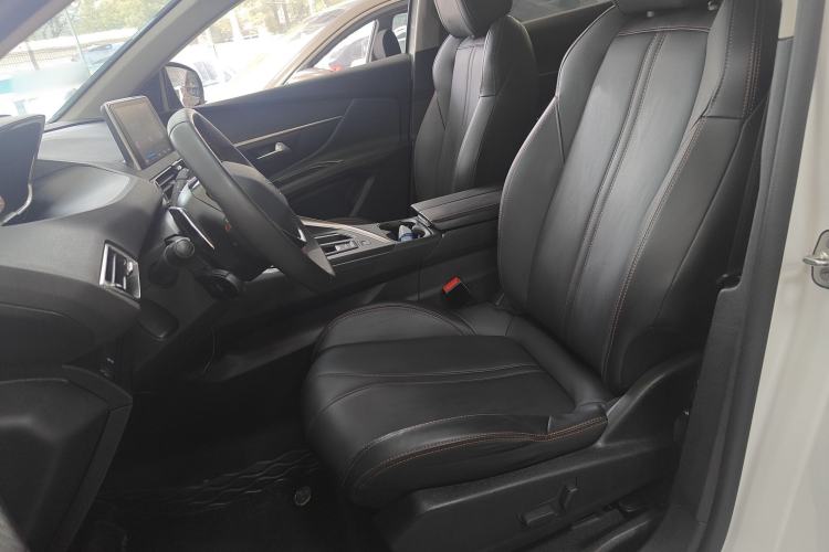 Used Peugeot 4008 2019 Revised Version 360THP – First Edition Left Front Seat