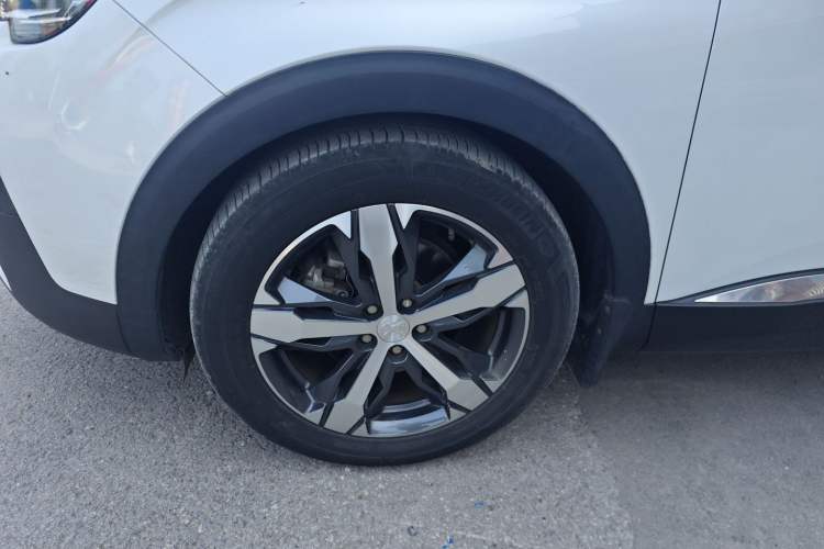 Used Peugeot 4008 2019 350THP First Edition Left Front Wheel Hub