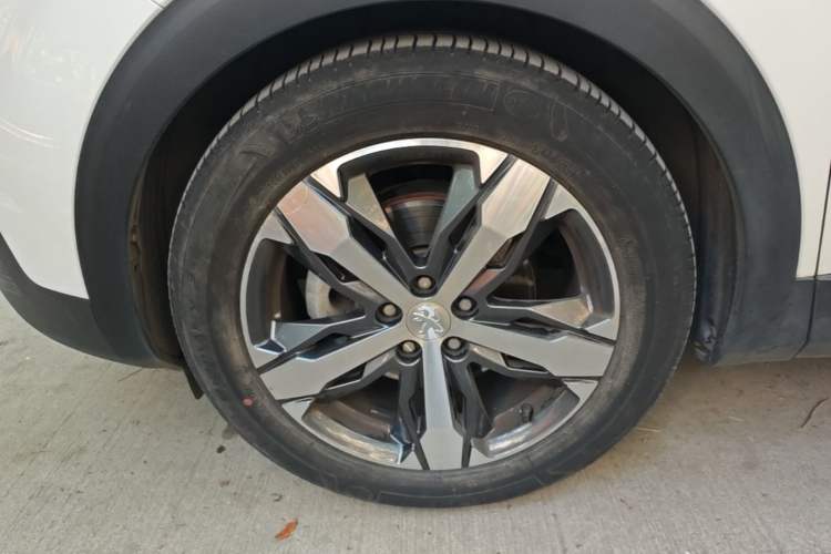 Used Peugeot 4008 2019 350THP First Edition Left Front Wheel Hub