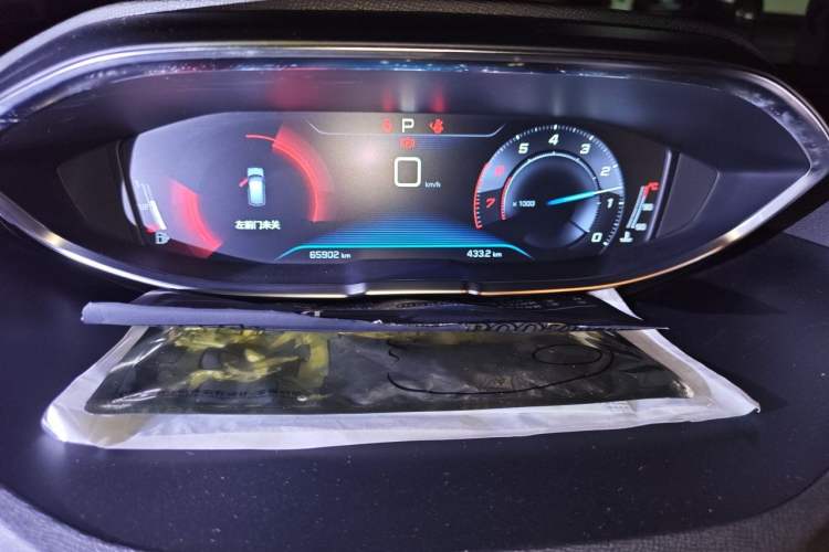 Used Peugeot 4008 2019 360THP First Edition Odometer Close Up