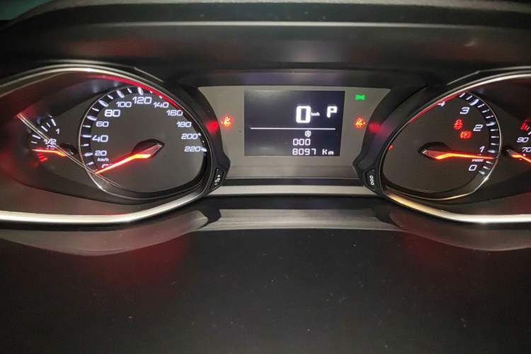 Used Peugeot 4008 2019 Revised Version 360THP Leading Edition Odometer Close Up