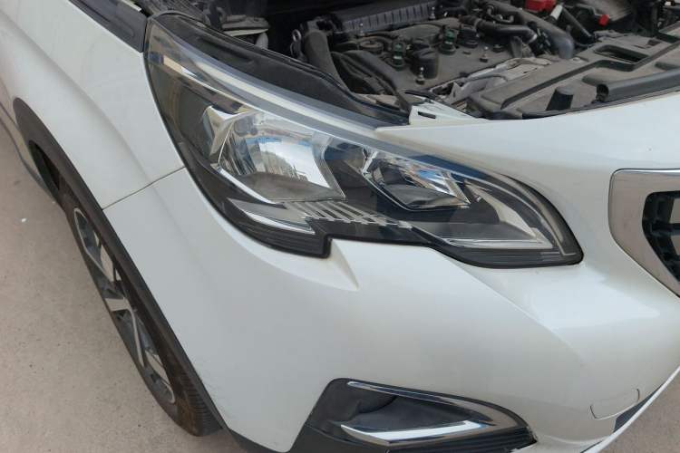 Used Peugeot 4008 2019 360THP First Edition Right Front Headlight